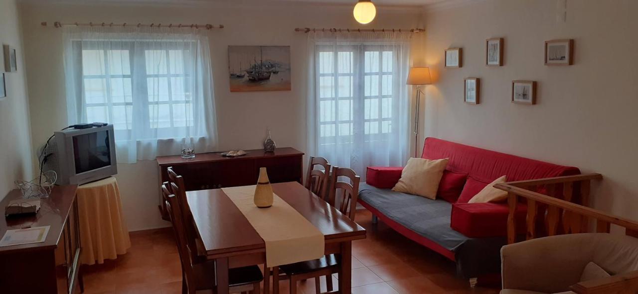 Holiday House Tocha ปัลเญรุช ดา ตอชา ภายนอก รูปภาพ